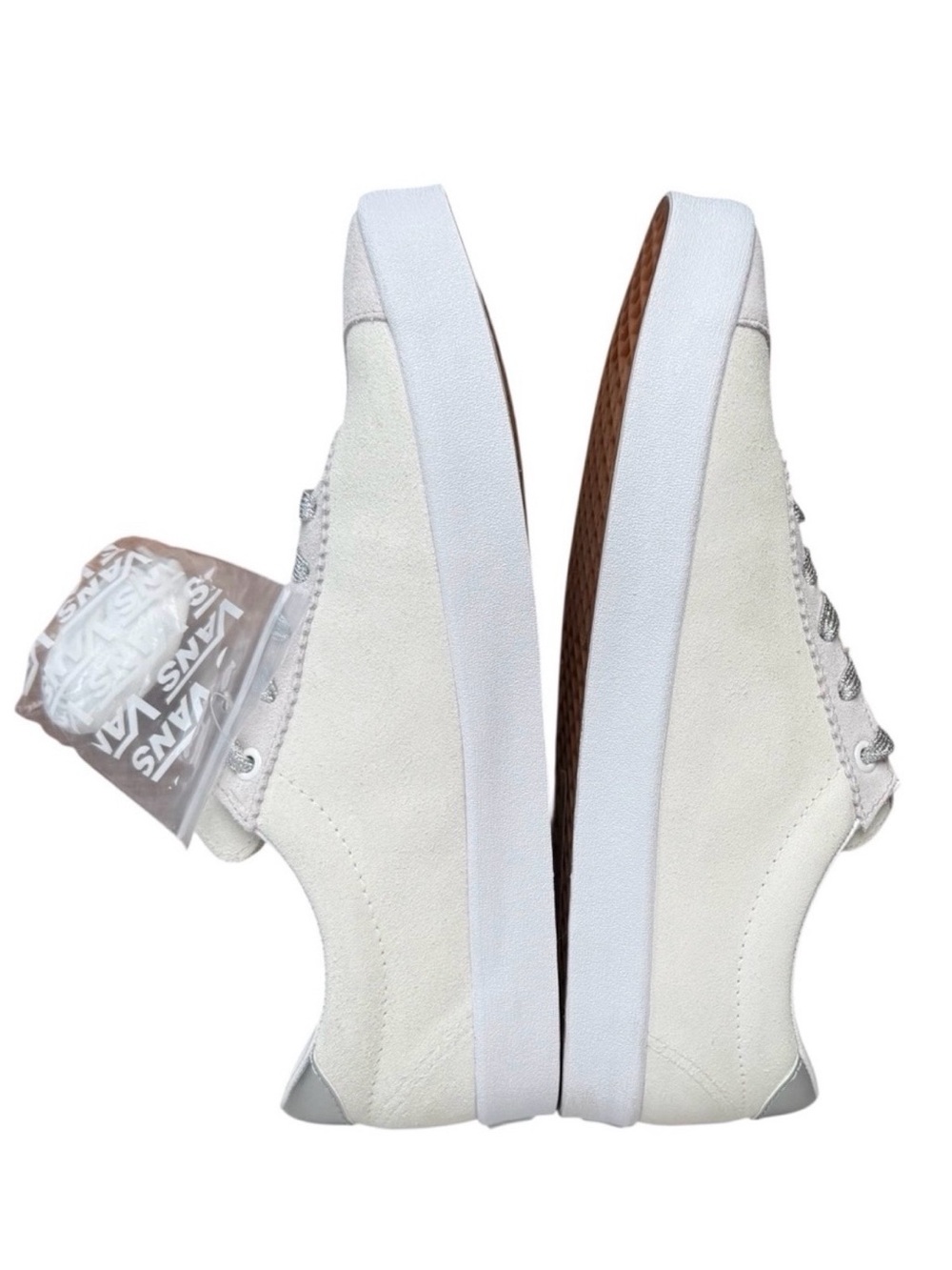 Vans Sport Low High Shine
Sneakers Gray Blanc De Blanc
Colorway Size W 11/M 9.5 - Picture 8 of 11